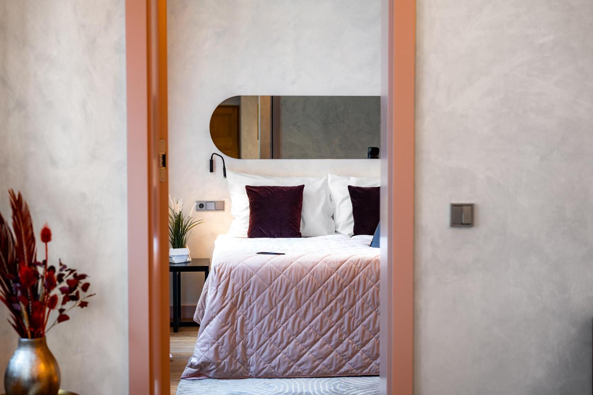 Delicate Charm At Heart Apartment Prag